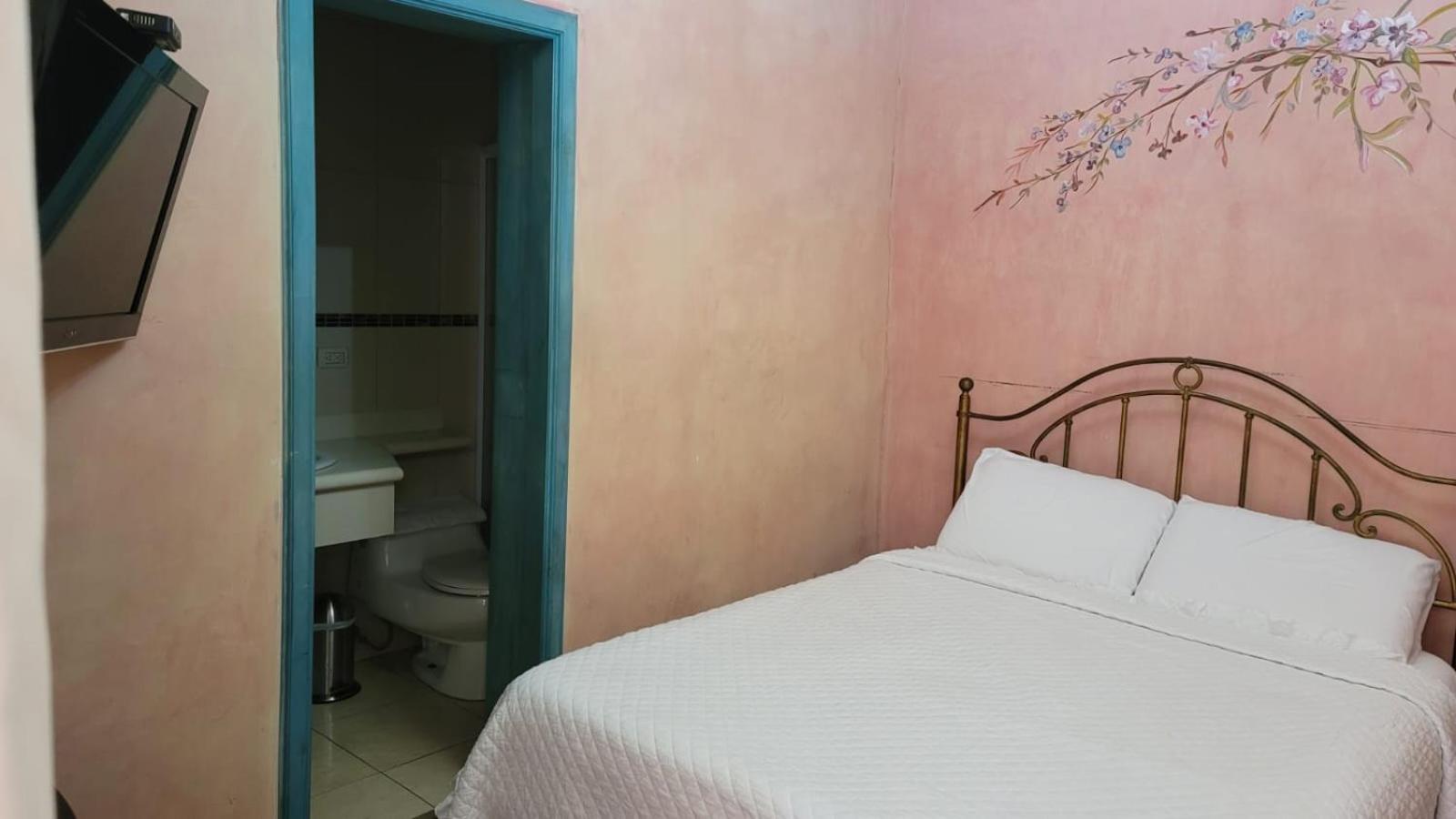 קואנקה Hotel Ines Maria מראה חיצוני תמונה