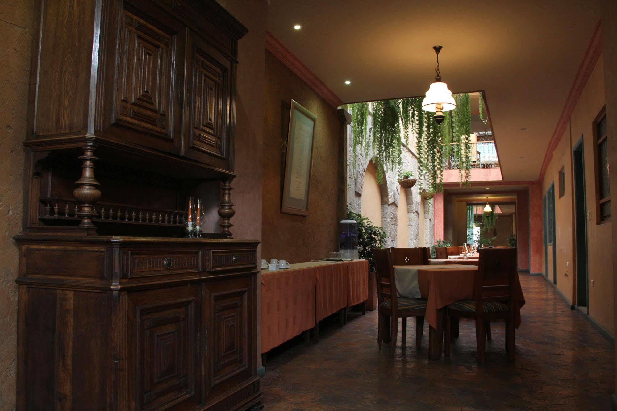 קואנקה Hotel Ines Maria מראה חיצוני תמונה