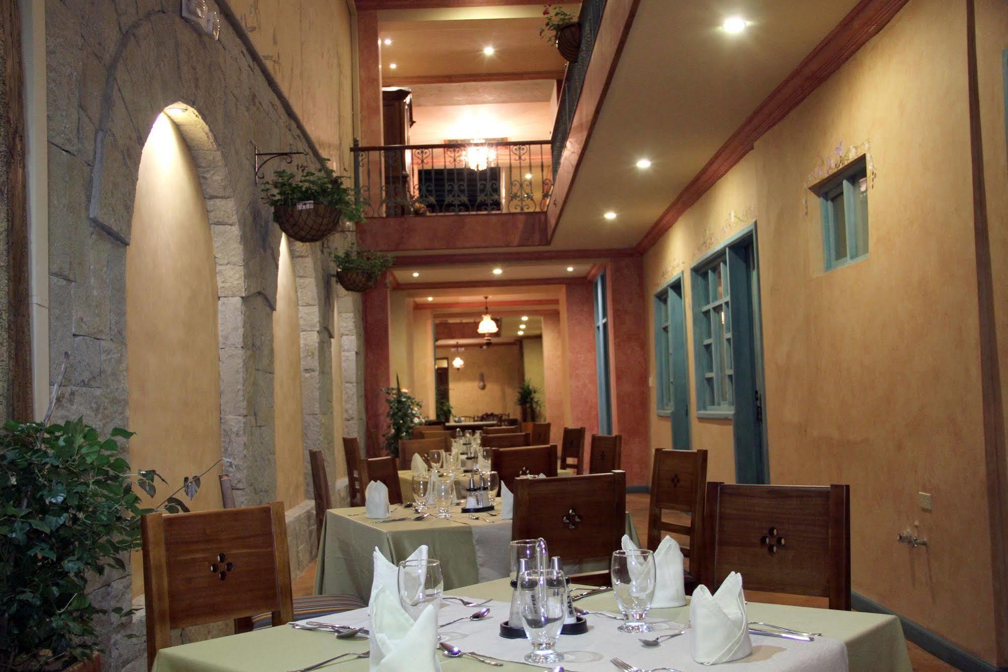 קואנקה Hotel Ines Maria מראה חיצוני תמונה